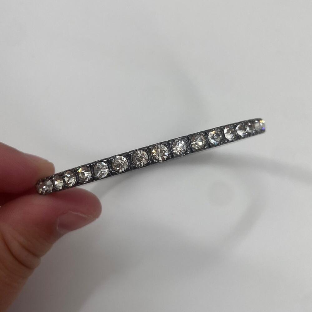 Graziano ON Gray metallic rhinestone bangle bracelet